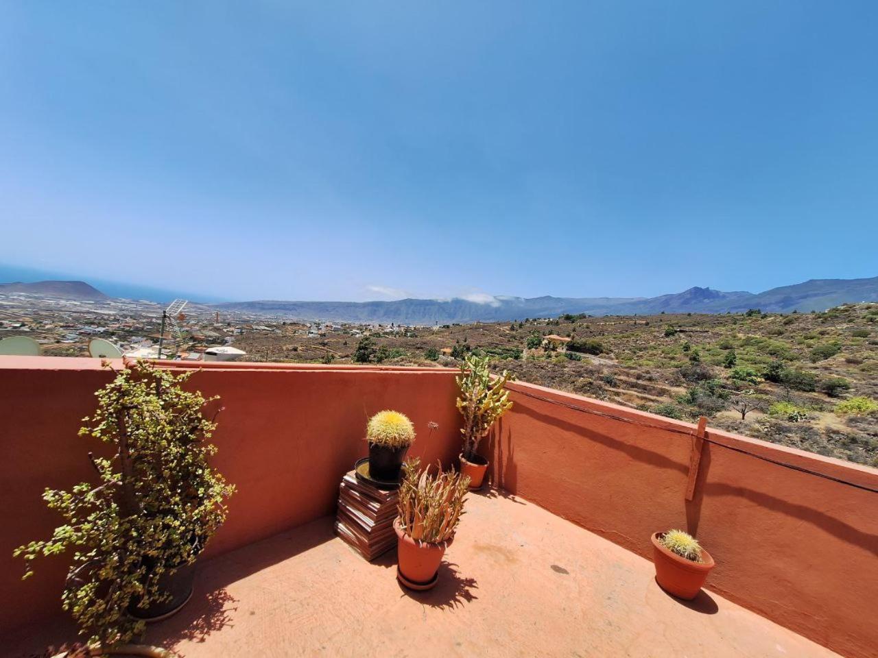 Casa Colores Tenerife Guesthouse Candelaria Exterior photo